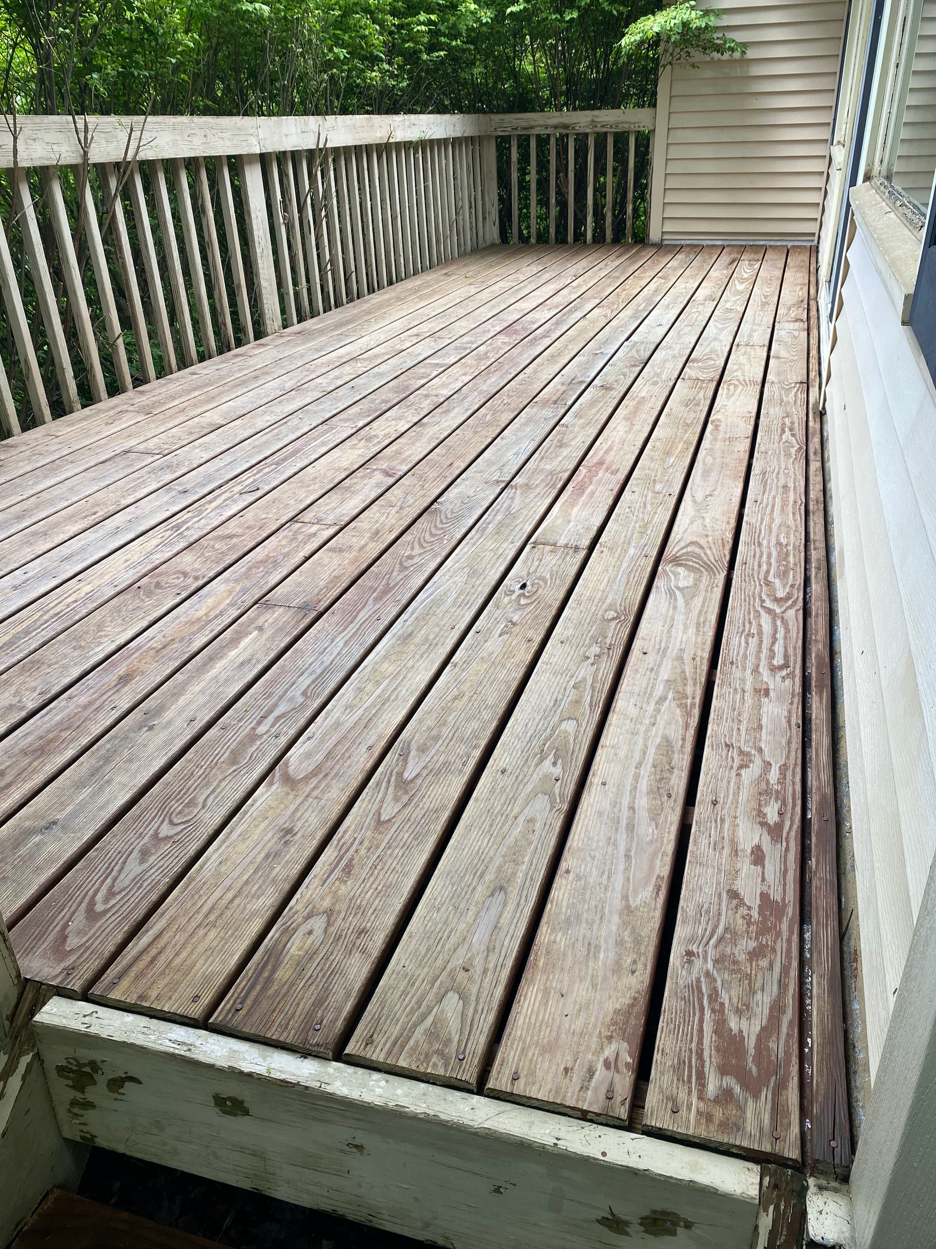 Gallery photos for Deck Makeover in Barre Vermont: Image #3
